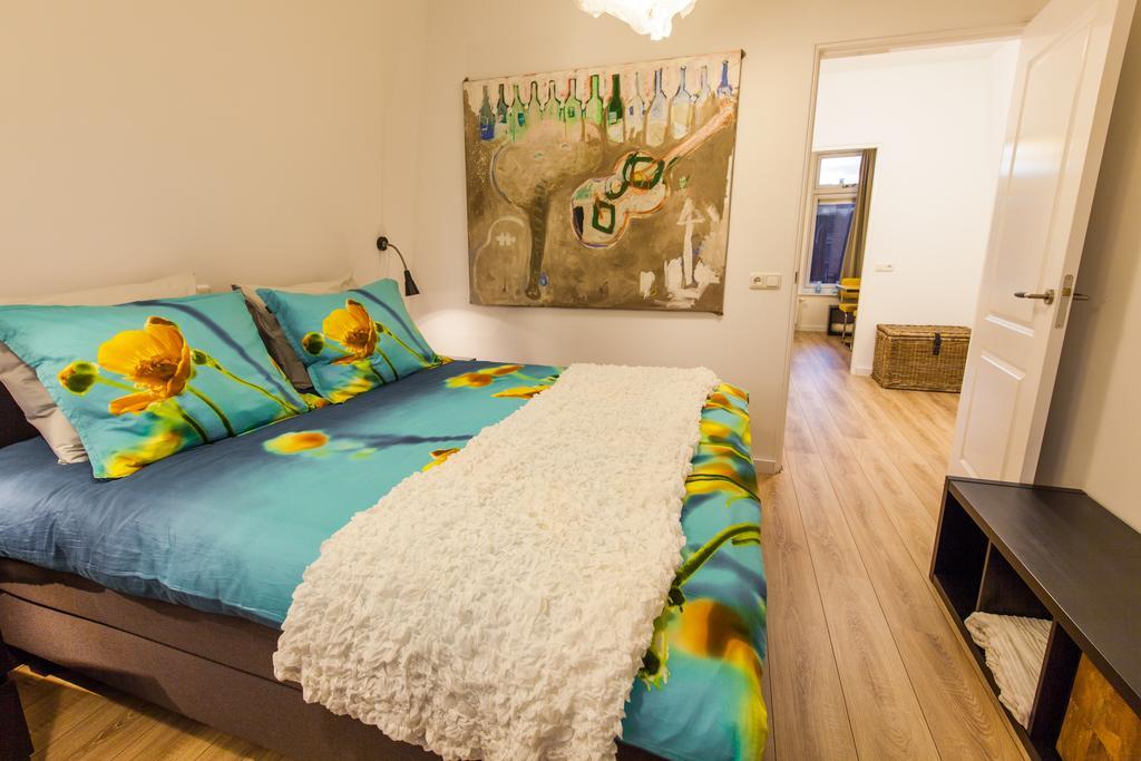 Puur Geluk Apartment Groningen Bagian luar foto