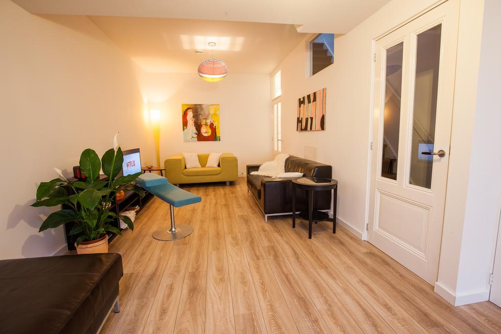 Puur Geluk Apartment Groningen Bagian luar foto